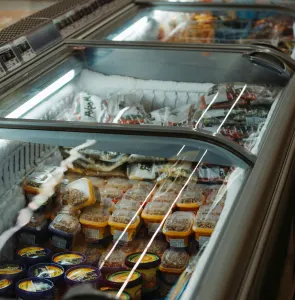 Countertop display fridge